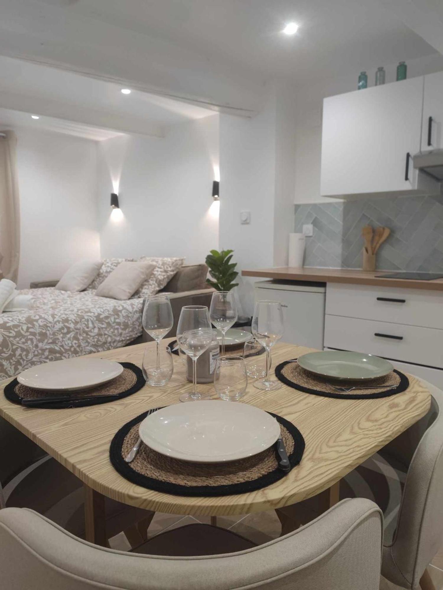 Le Cosy En Intramuros Apartment Avignon Exterior photo